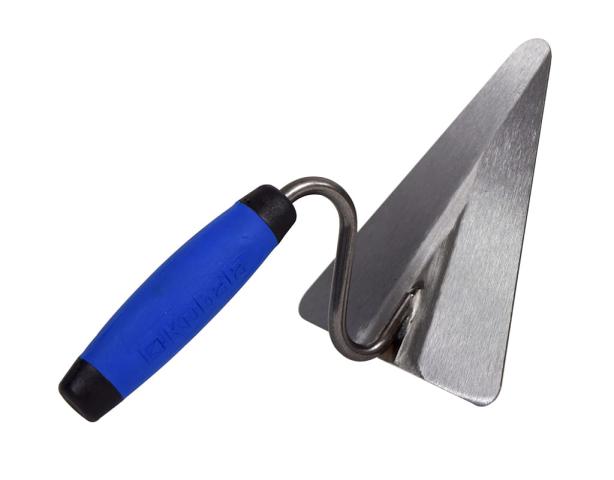 Truelle triangulaire pour maçon 160x140mm en acier 1.2mm Kubala 0813