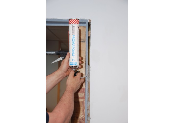 PROMAFOAM.C . Mousse RF 2Heures expansive sans pistolet Rectavit bombe 750ml