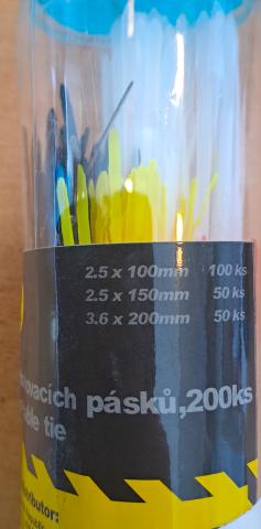 Set de différents colsons boite 200pieces