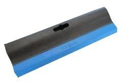 Spatule Lisse 145x80mm caoutchouc avec poignée en résine Kubala 0611 pièce