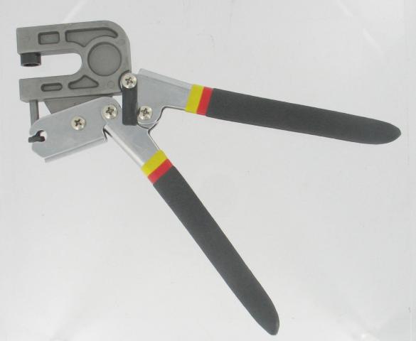 Pince a sertir les profilés de cloison sèche Hardy pièce